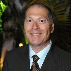 Abogado Peter Liss

